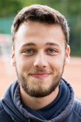1 Sebastian Goertz